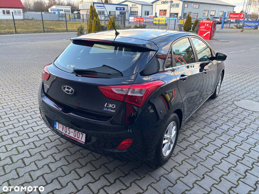Hyundai i30 1.6 CRDi Style - 17