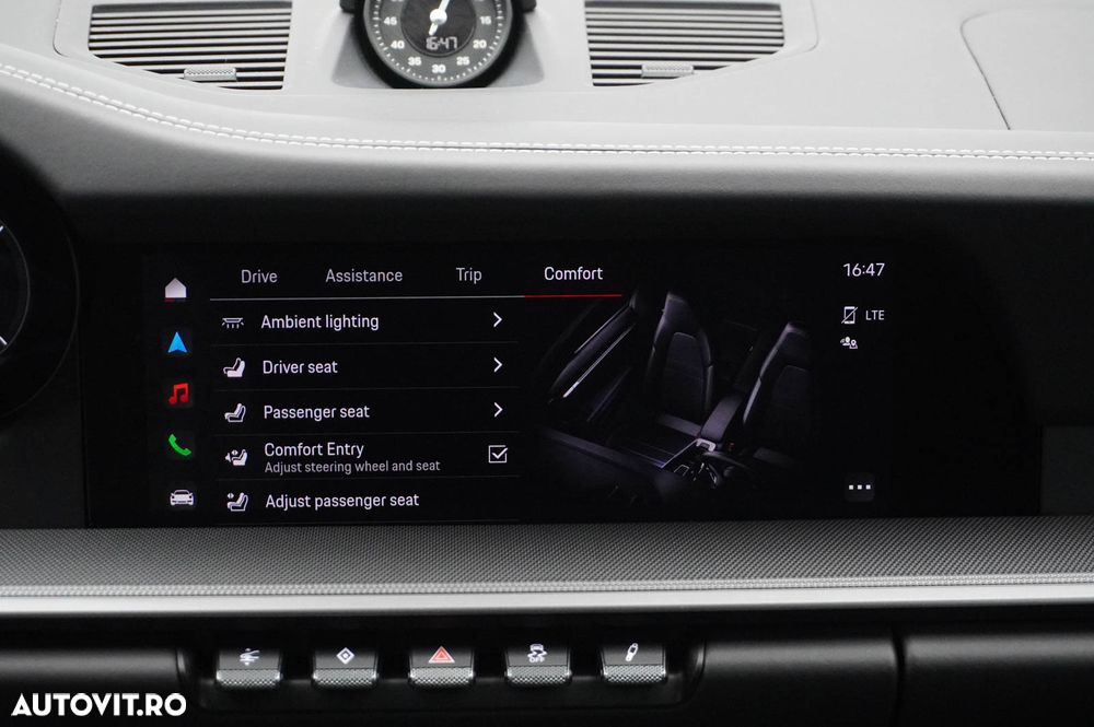 Porsche 911 Carrera 4 PDK - 35