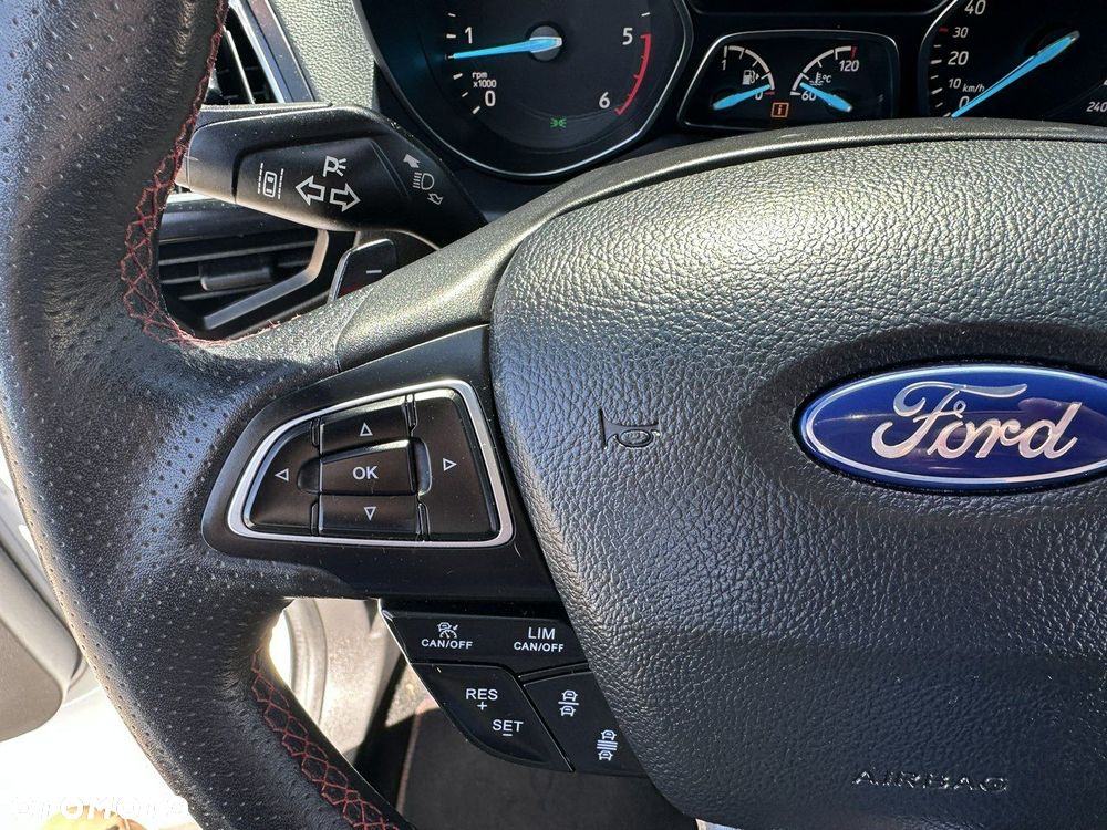 Ford Kuga 2.0 TDCi AWD ST-Line - 21