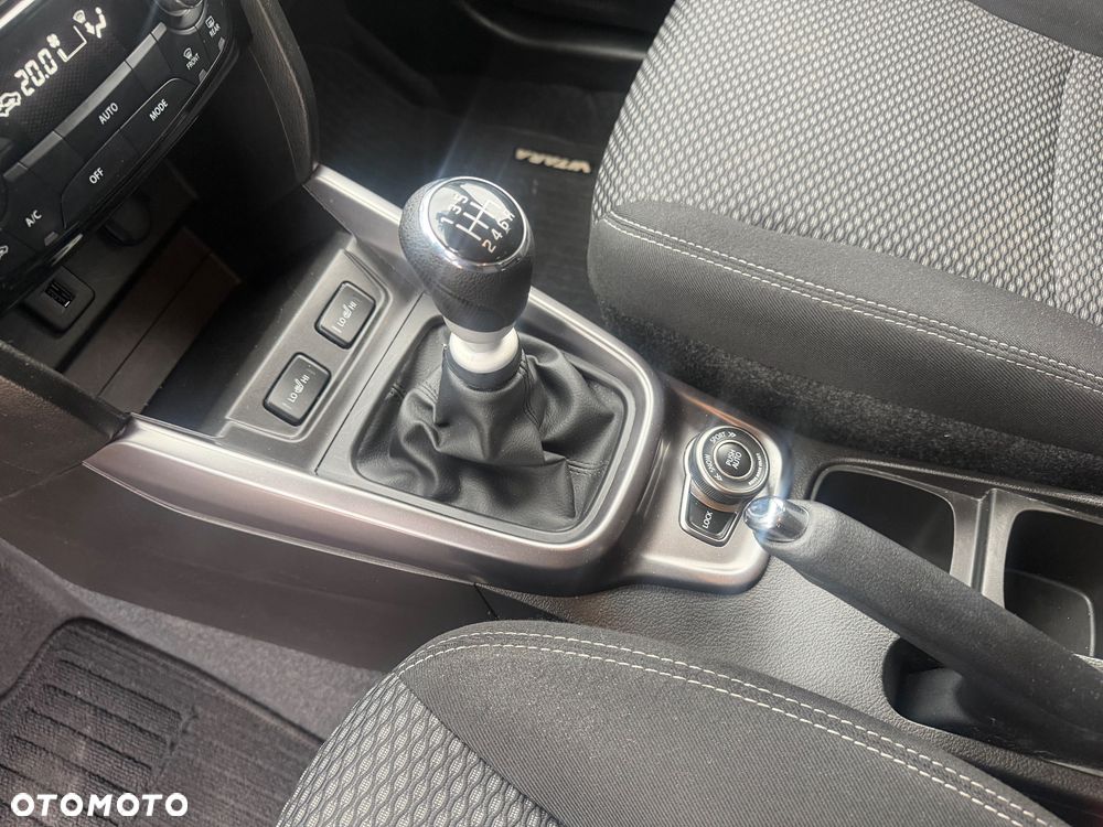 Suzuki Vitara - 15