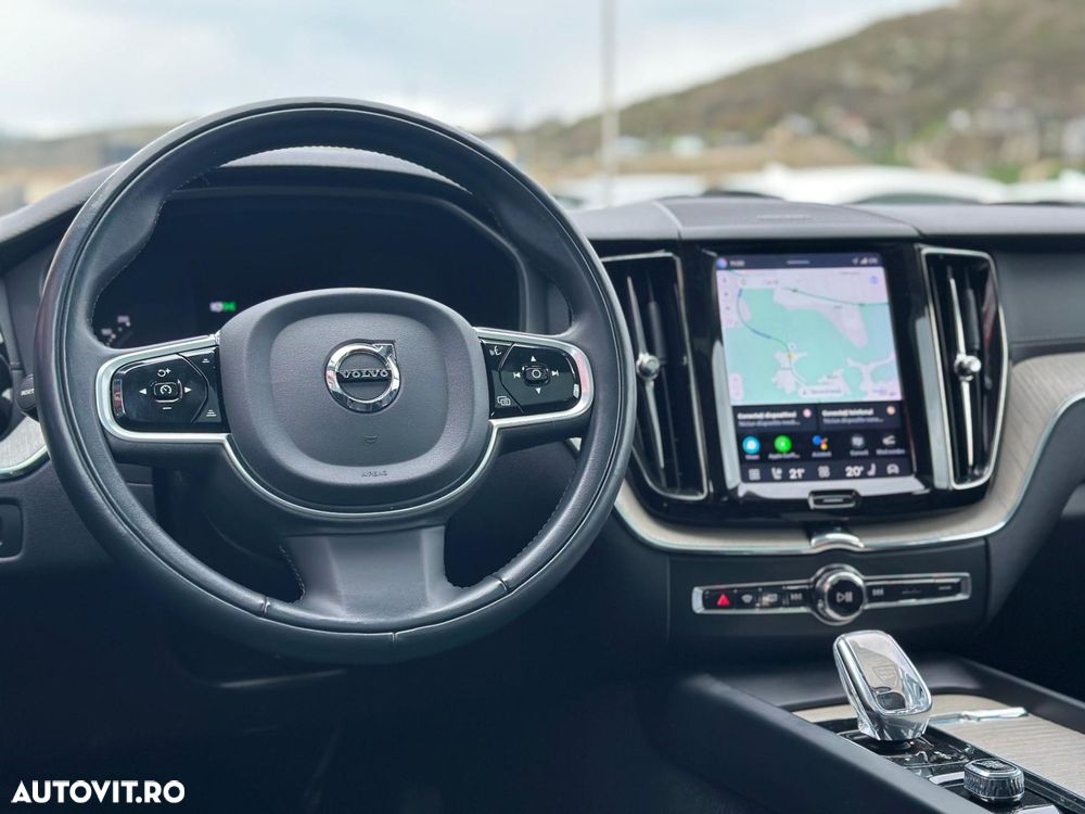 Volvo XC 60 Recharge T6 Twin Engine eAWD Inscription Expression - 17