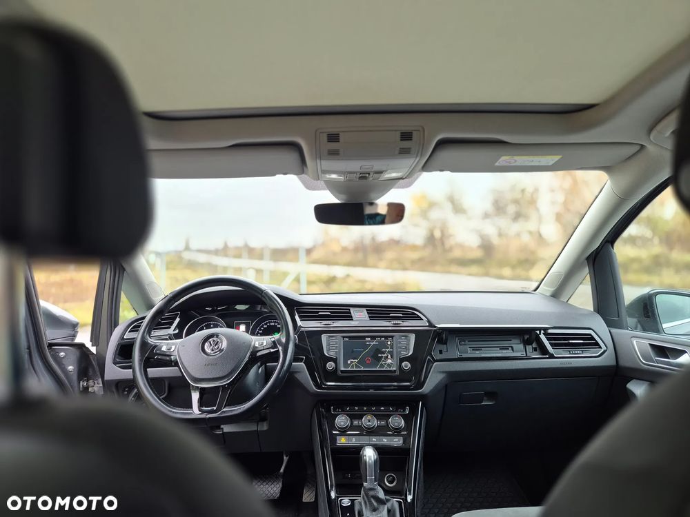 Volkswagen Touran 1.4 TSI BMT Highline DSG - 28