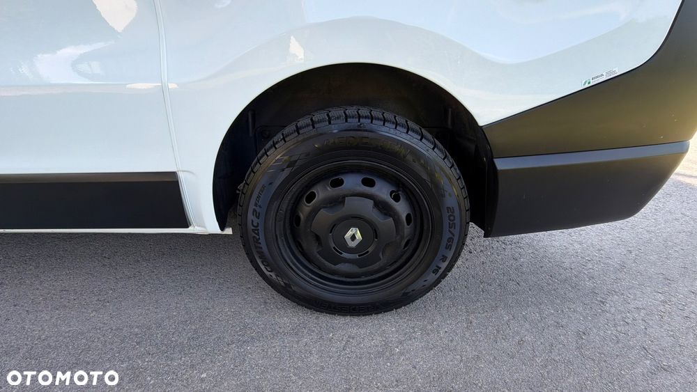 Renault TRAFIC - 23