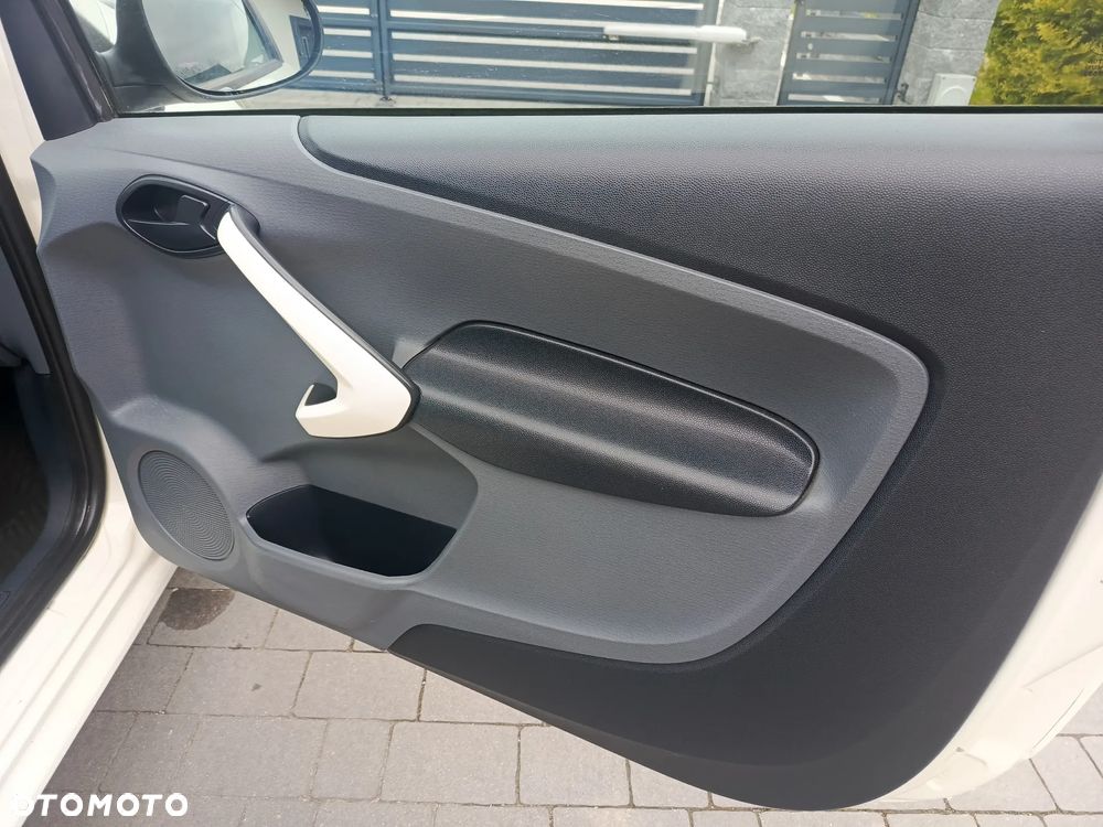 Ford KA - 17
