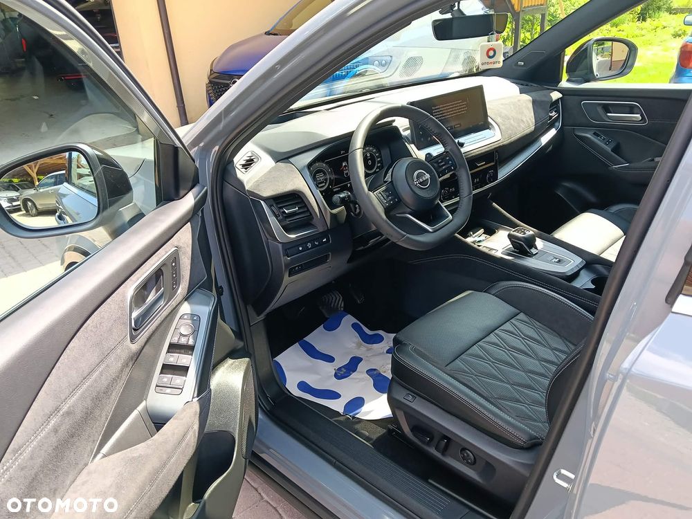 Nissan Qashqai 1.3 DIG-T MHEV Xtronic Tekna+ - 12