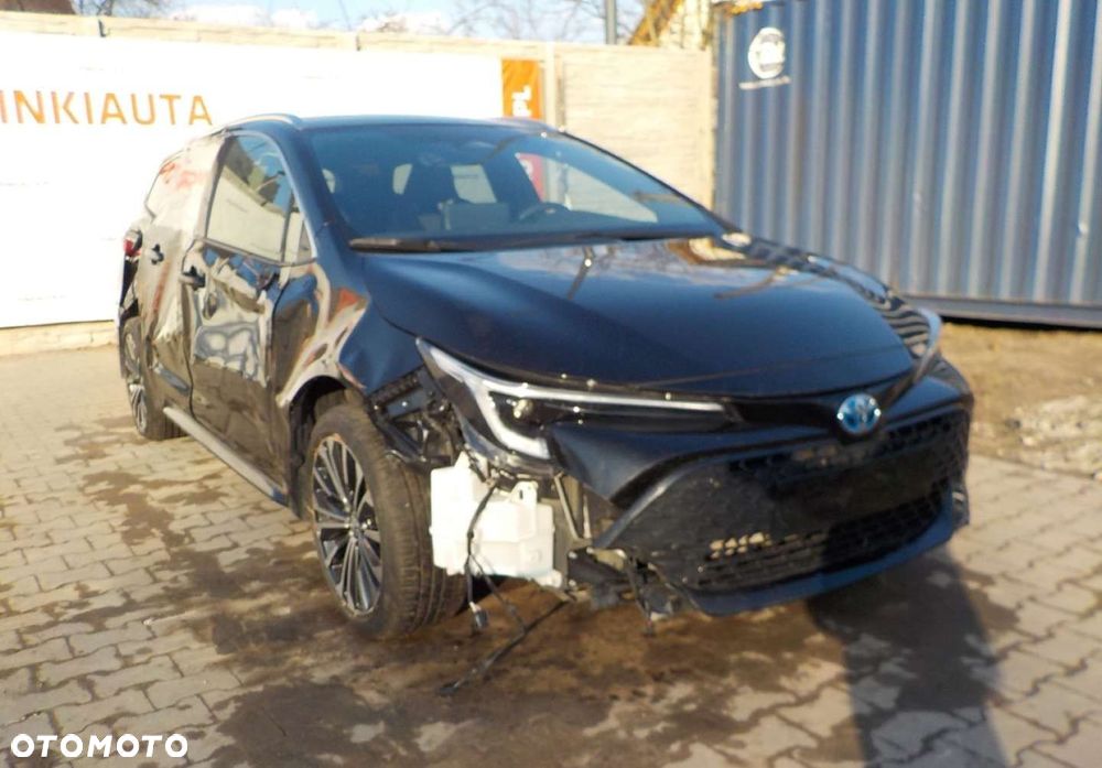 Toyota Corolla - 1