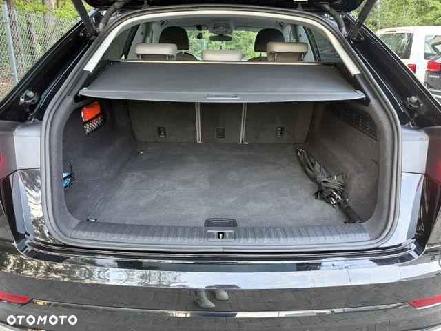 Audi Q8 45 TDI mHEV Quattro Tiptronic - 9