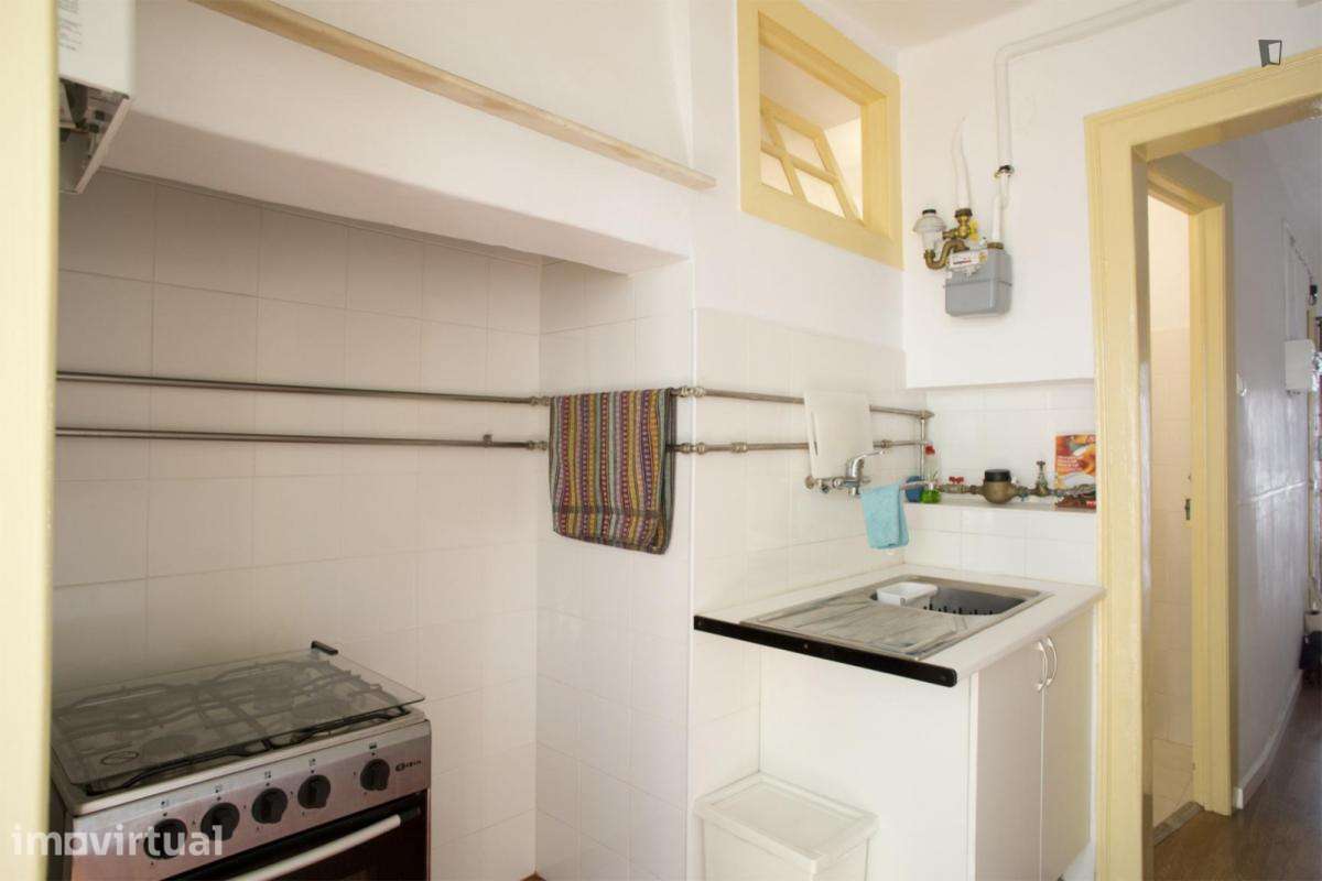 Quarto - localizado em Bairro Alto Lisbon - Grande imagem: 3/11