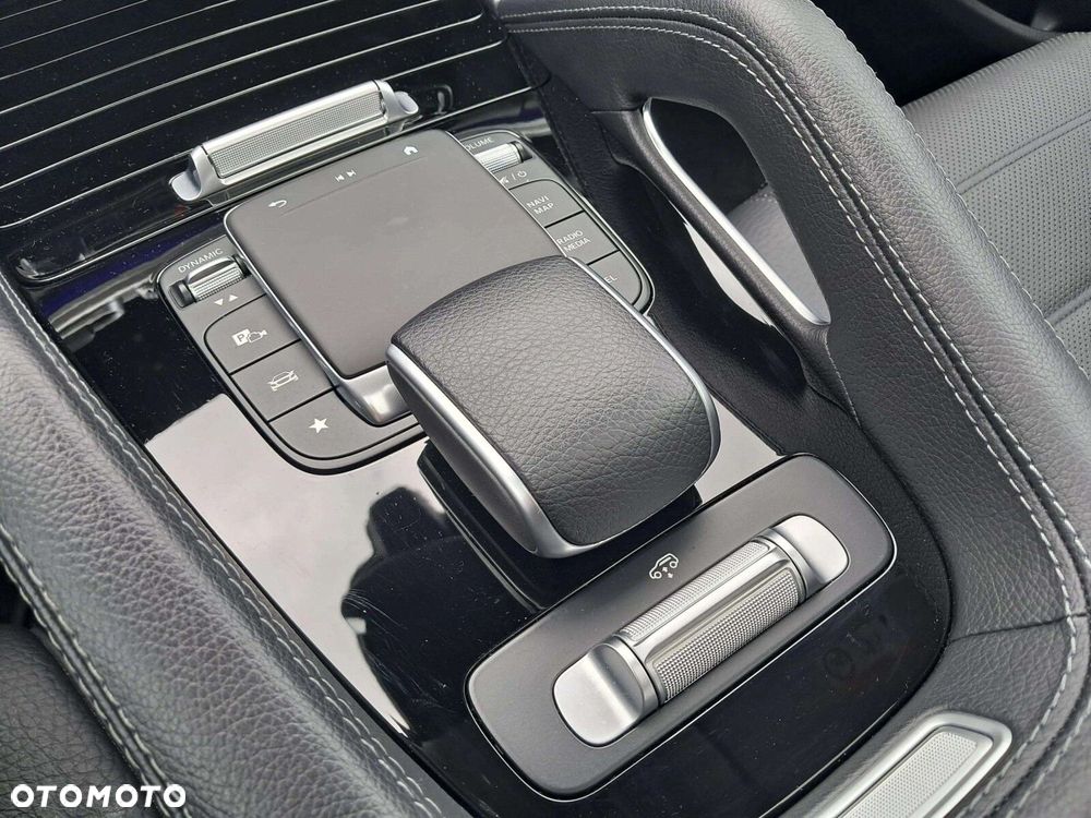 Mercedes-Benz GLE 300 d mHEV 4-Matic AMG Line - 12