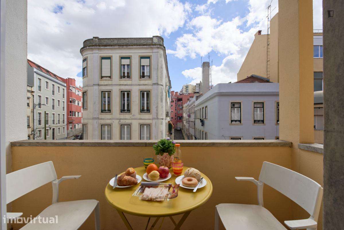Quarto - localizado em Anjos Lisbon - Grande imagem: 5/17