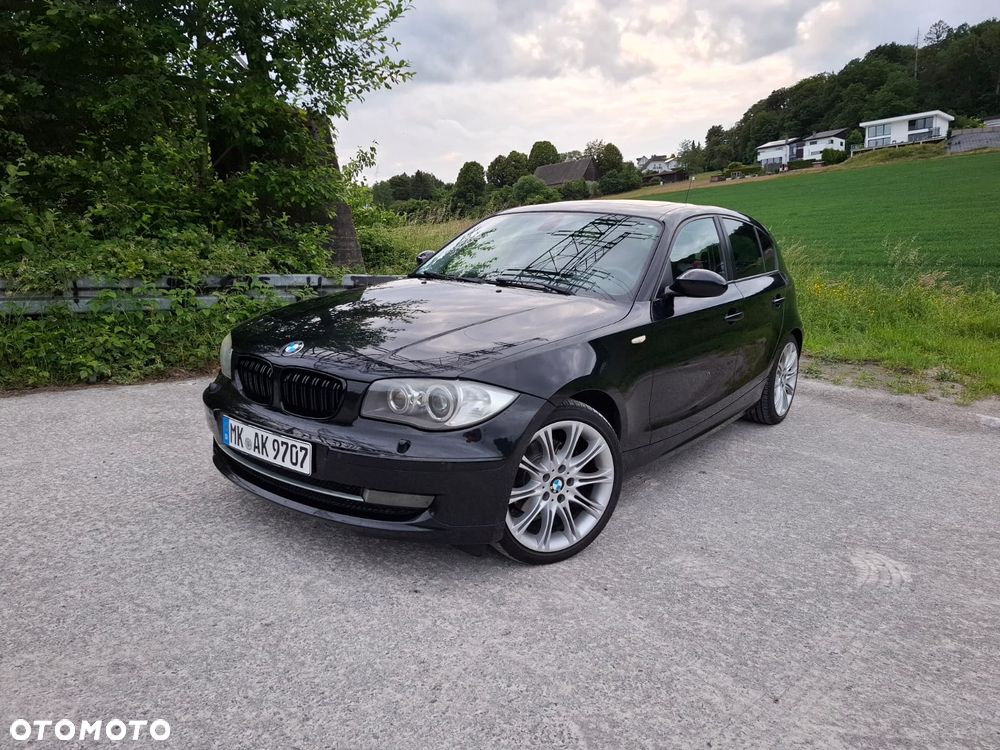 BMW Seria 1 120d DPF - 1