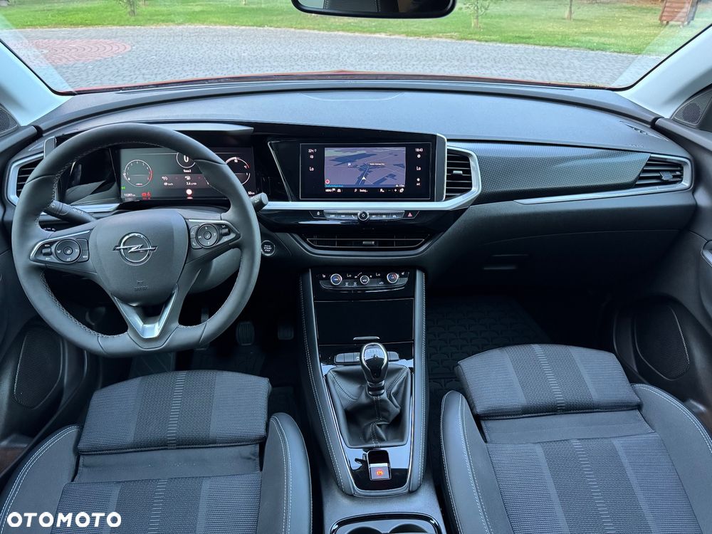 Opel Grandland X 1.2 T Innovation S&S - 19