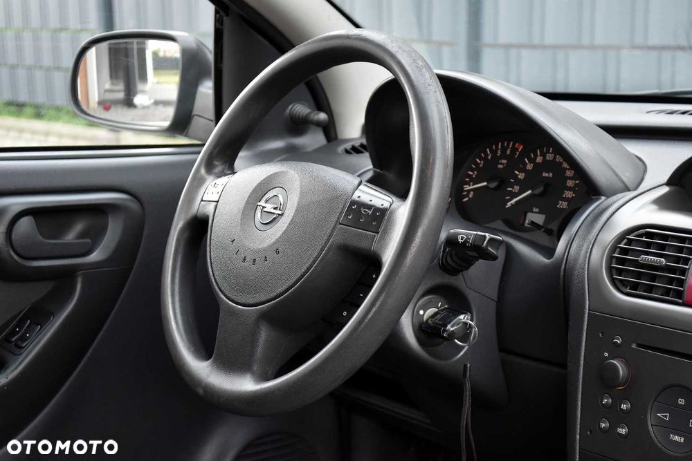 Opel Corsa - 6