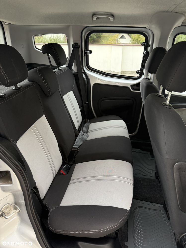 Fiat Qubo - 14