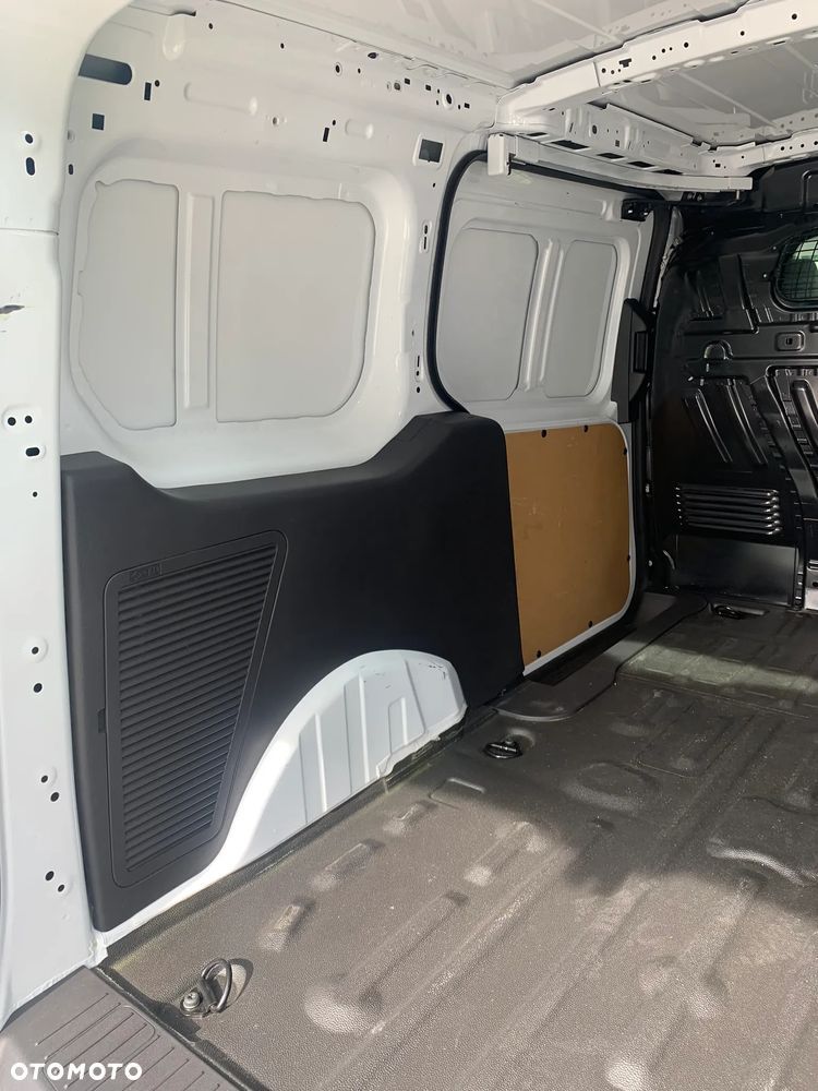 Ford Transit Connect 240 L2 LKW Autm Trend - 23