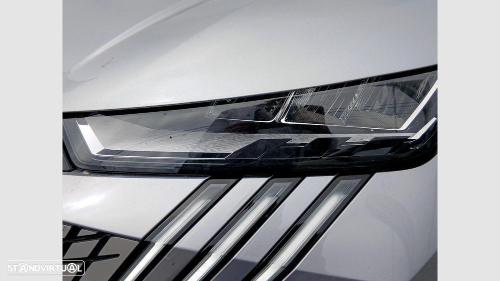 Peugeot 5008 1.2 Hybrid Allure e-DCS6 - 9