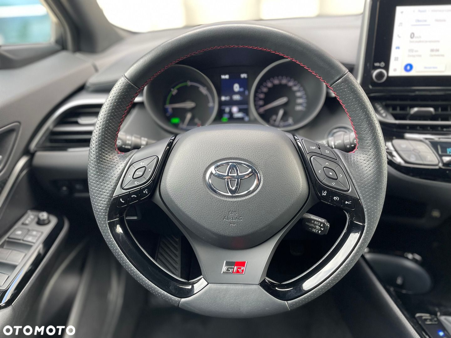 Toyota C-HR - 15