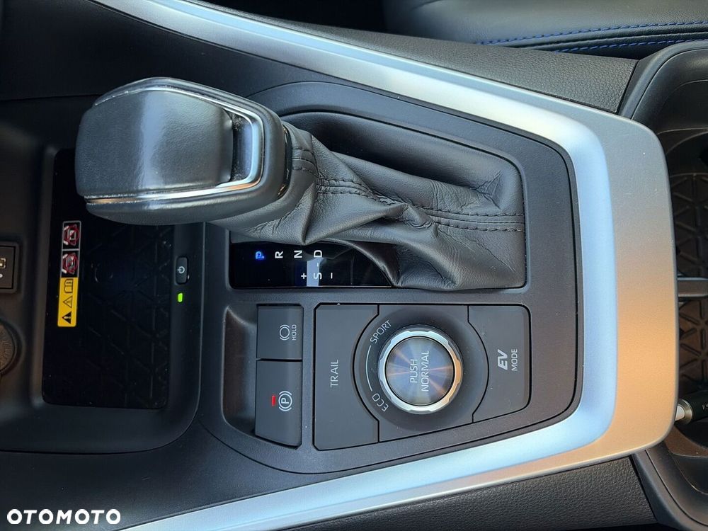 Toyota RAV4 2.5 Hybrid Selection 4x4 - 26