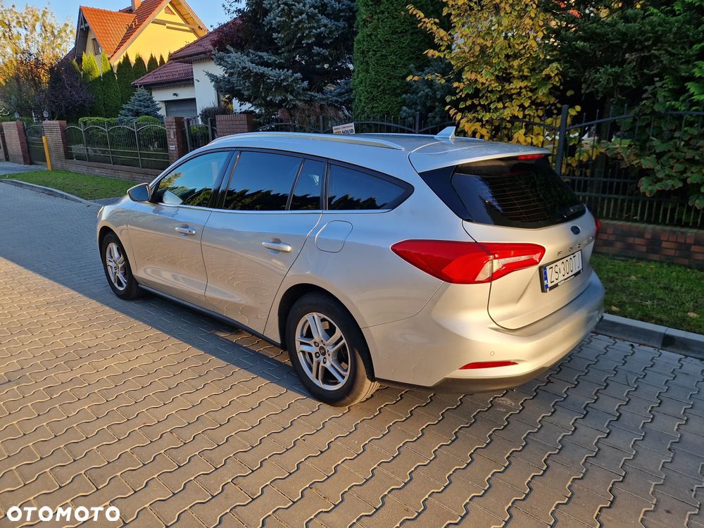 Ford Focus 1.5 EcoBlue SCR Connected - 6