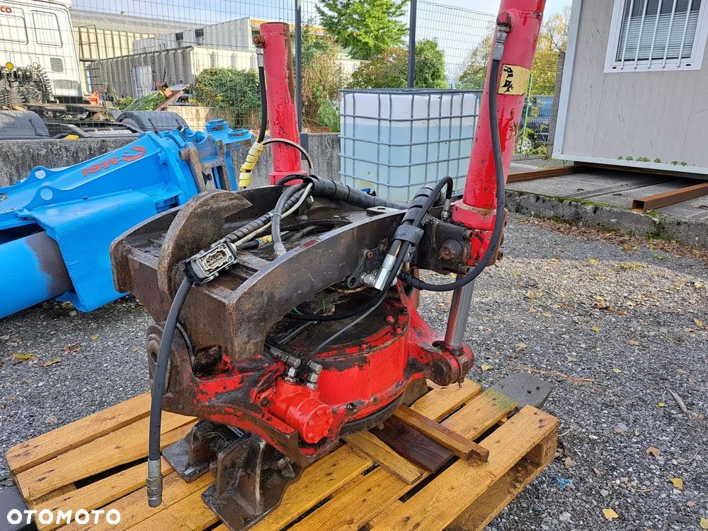 Rototilt RT80 Złącze S2 B27 VOLVO Głowica uchylno obrotowa Indexator do koparki koparka 20-30t 25 ton szybkozłącze hydrauliczne engcon - 1