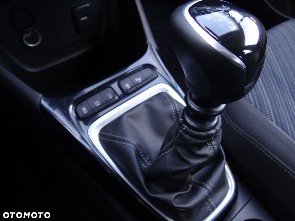 Opel Crossland X 1.2 T 120 Lat S&S - 16