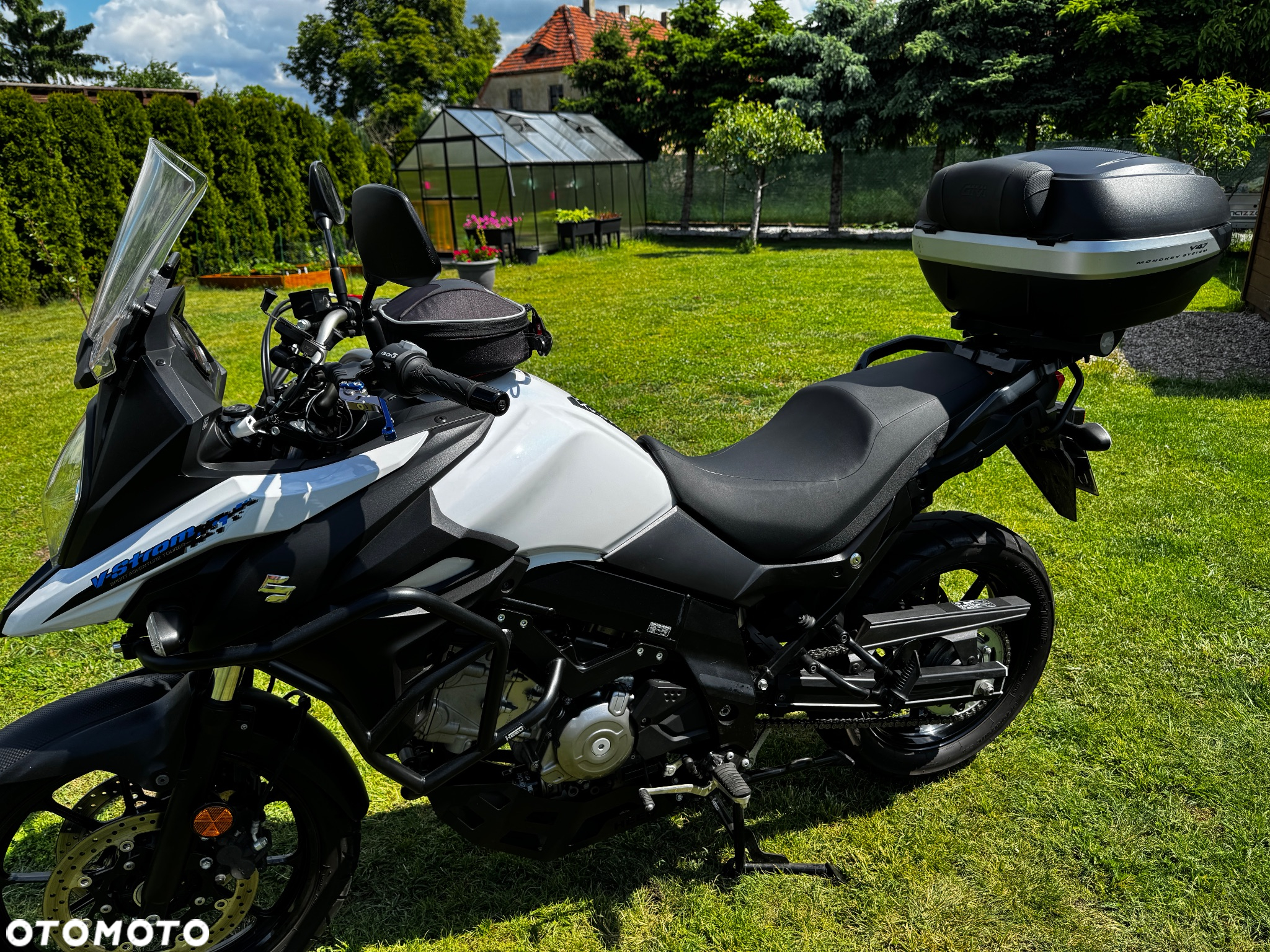 Suzuki DL - 2
