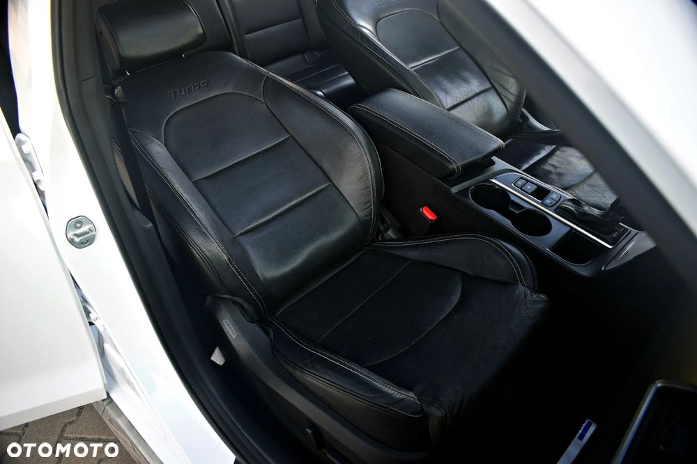 Hyundai Sonata - 34