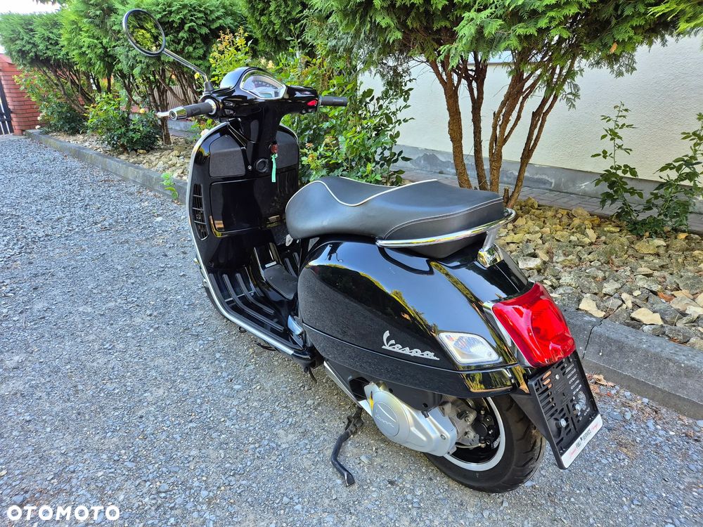 Vespa GTS - 6