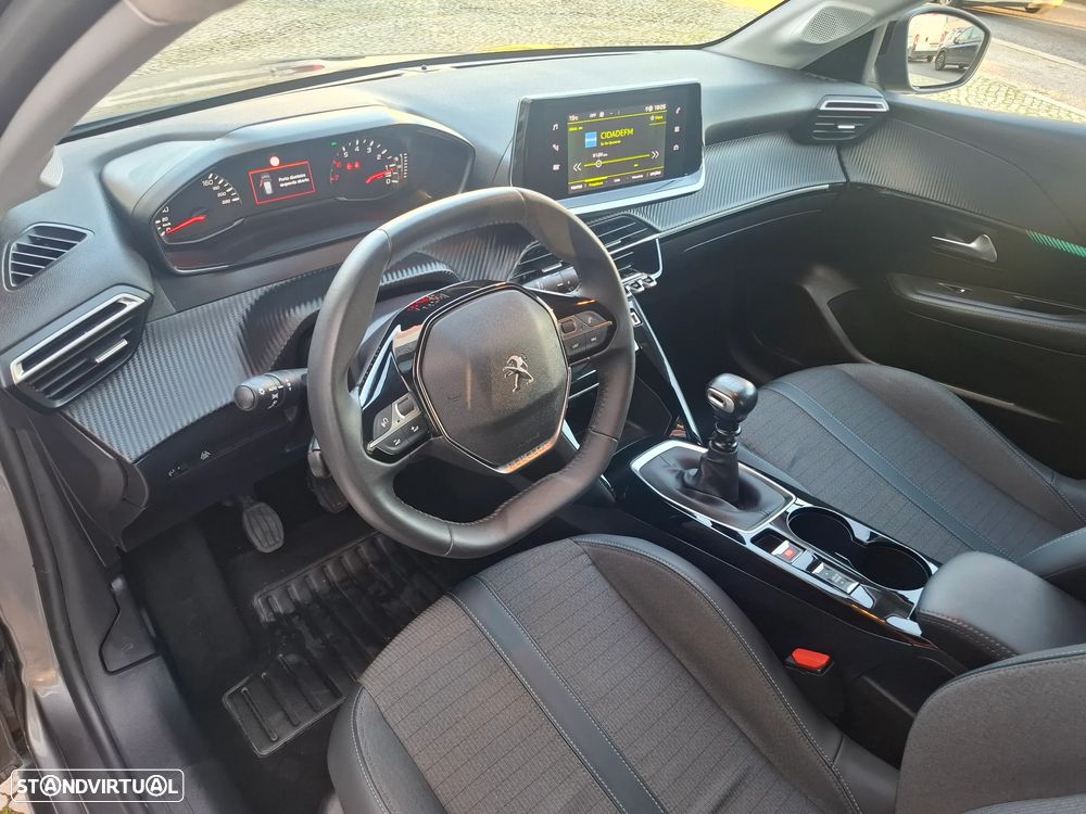 Peugeot 208 PureTech 100 Allure Pack - 27