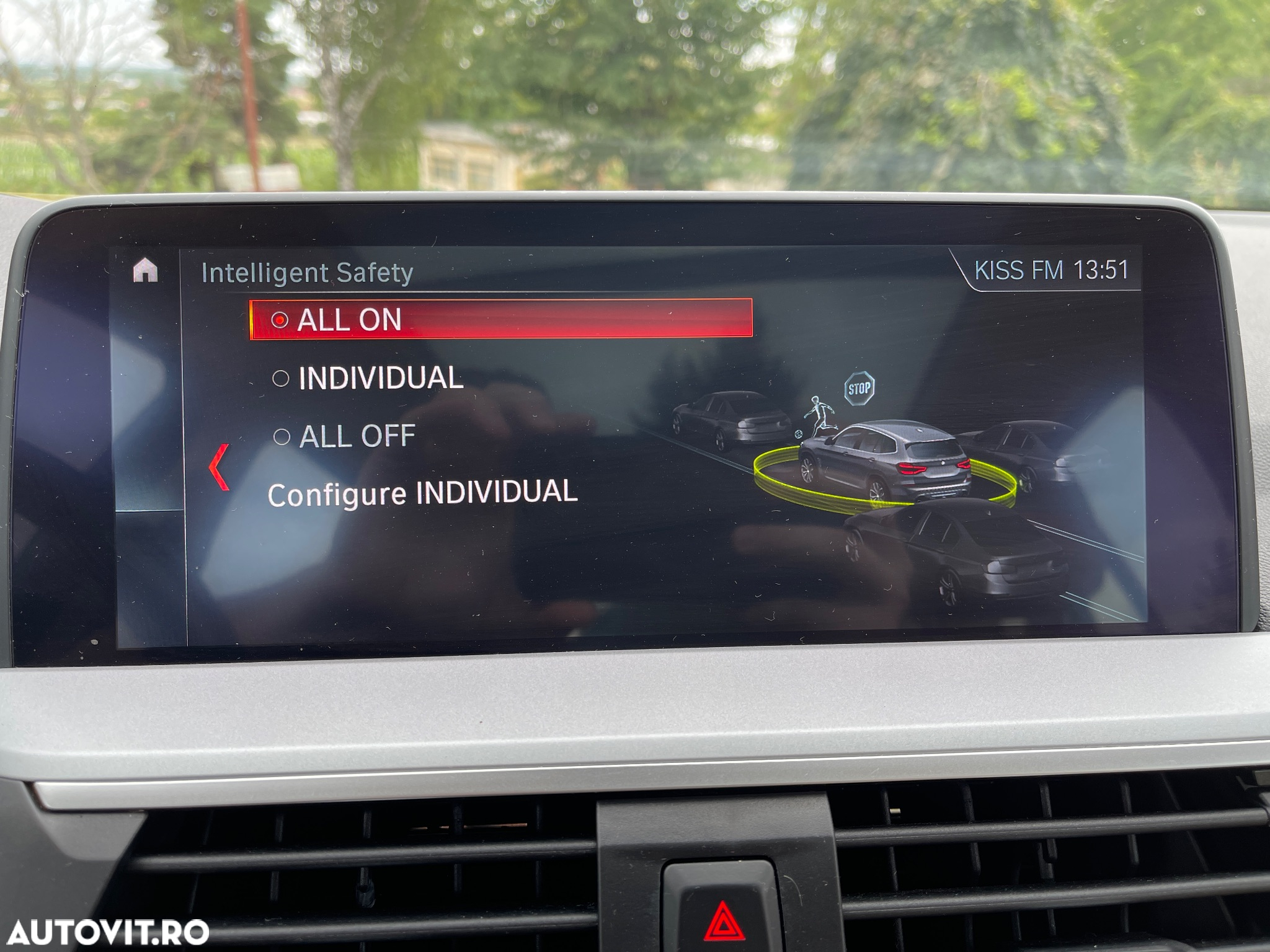 BMW X3 xDrive20i AT Advantage - 33