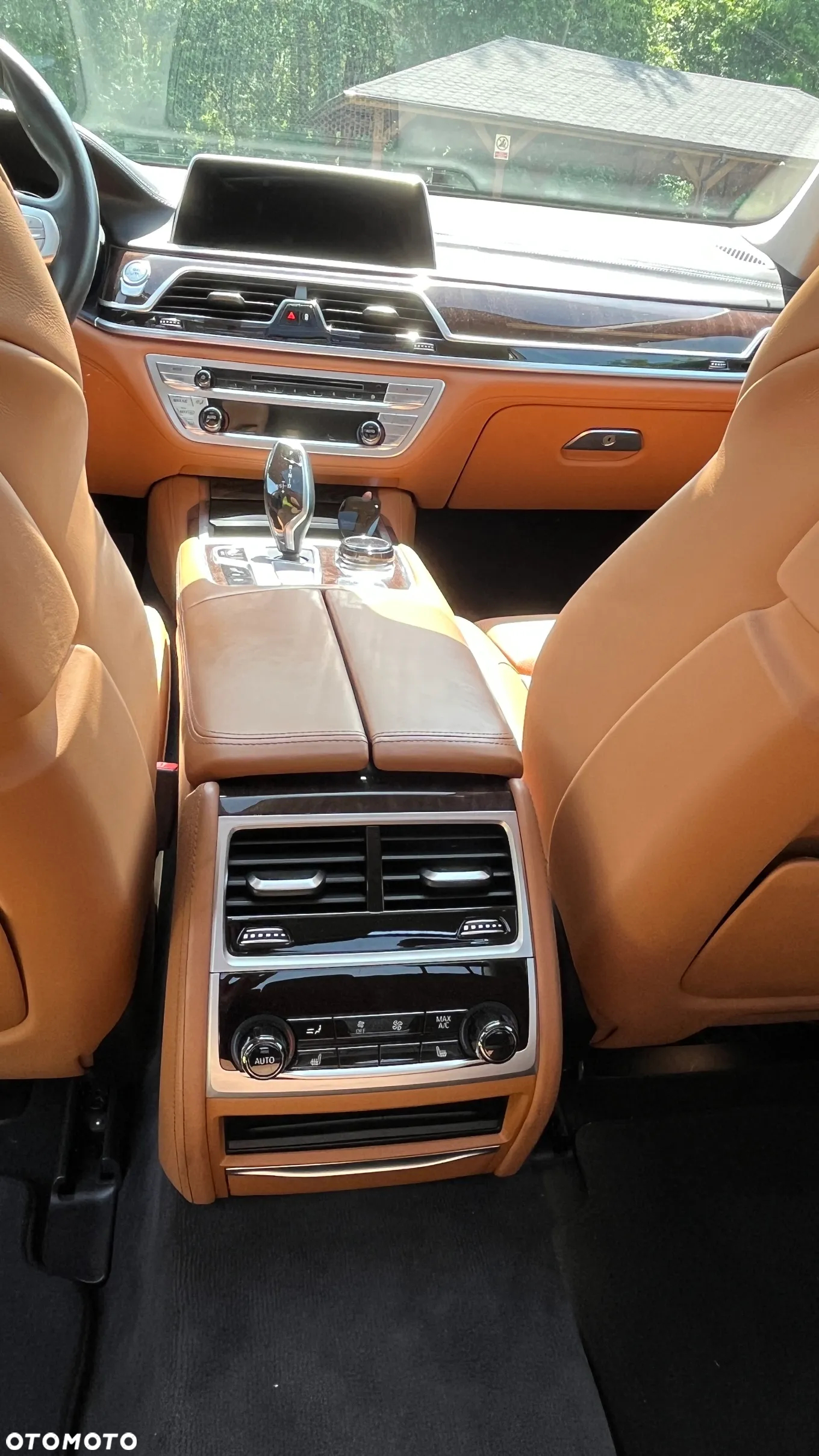 BMW-ALPINA B7 Biturbo - 9
