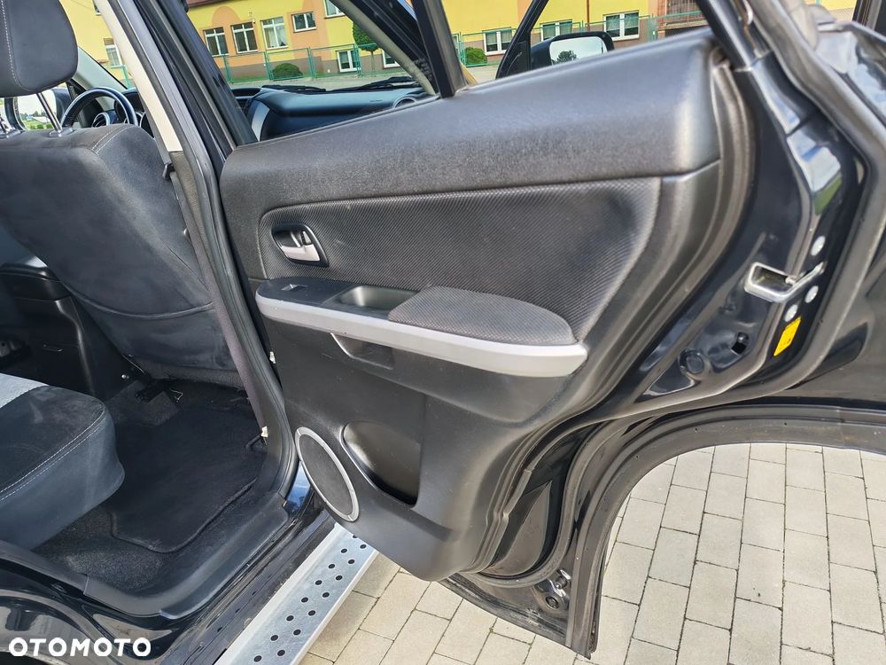 Suzuki Grand Vitara 1.9 DDiS Comfort DPF Limited - 21