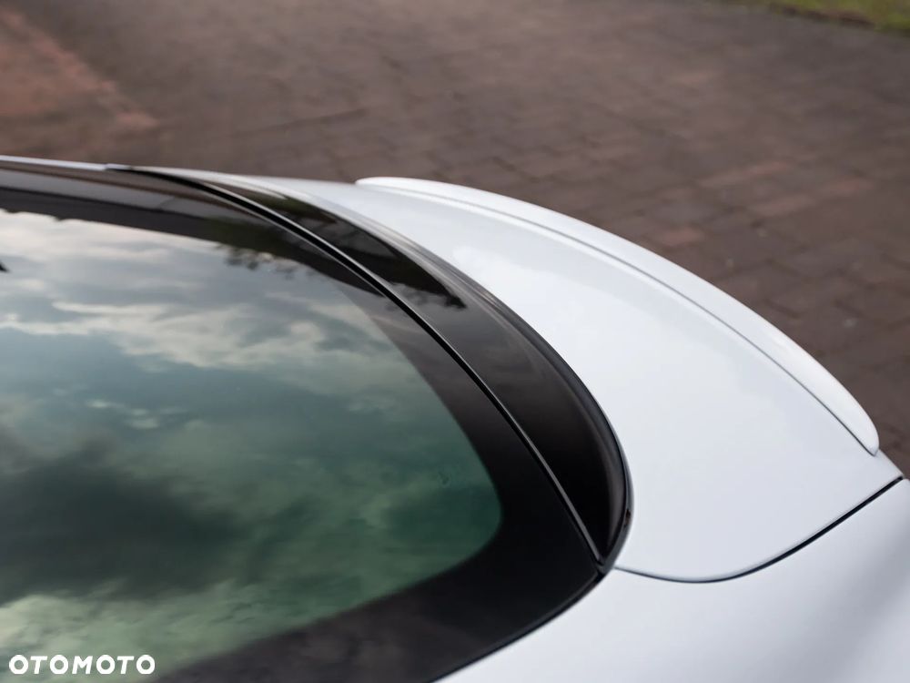 Bentley Continental GT - 26