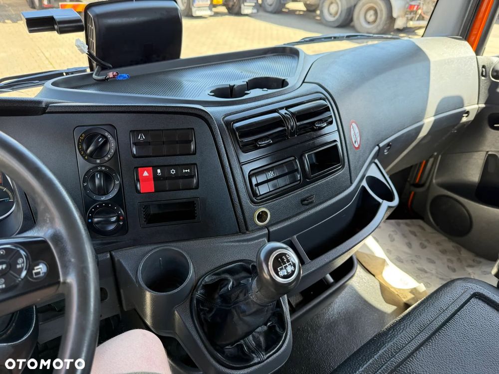 Mercedes-Benz ATEGO 818 4x2 EURO6 WYWROTKA TRÓJSTRONNA - 18