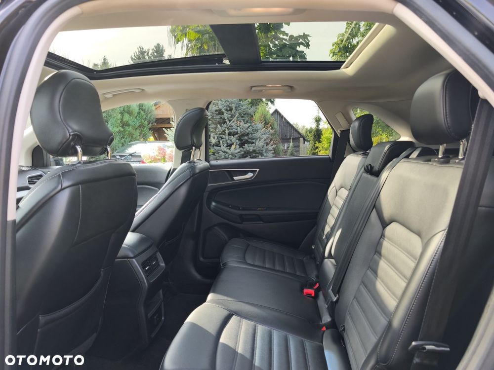 Ford Edge - 8