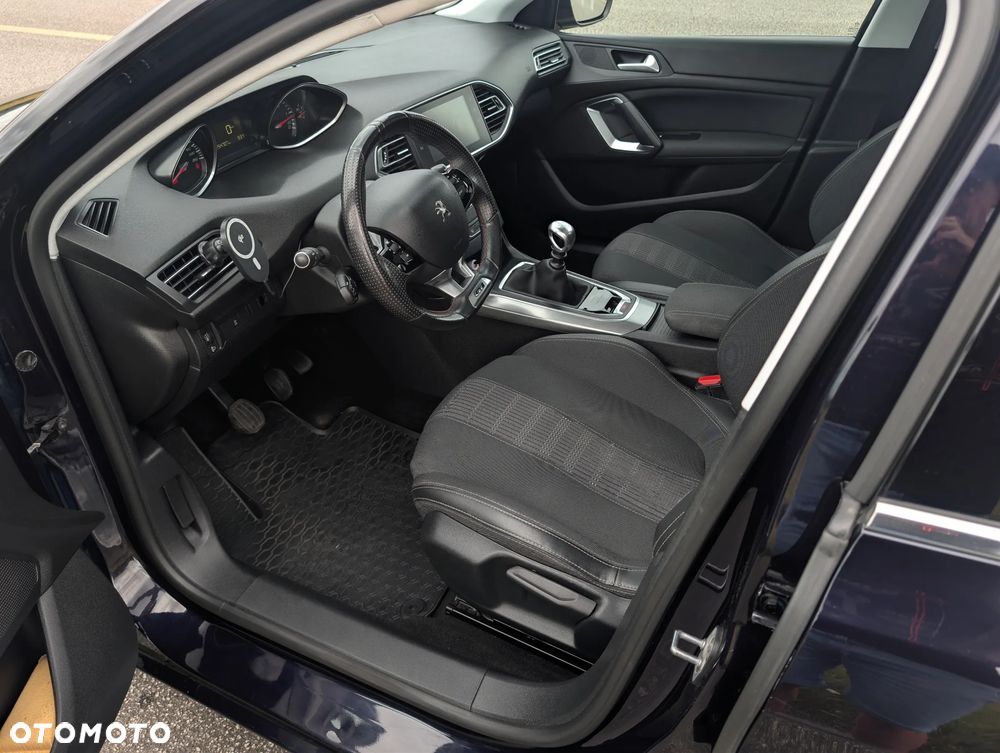 Peugeot 308 BlueHDi 130 Stop & Start Active - 10