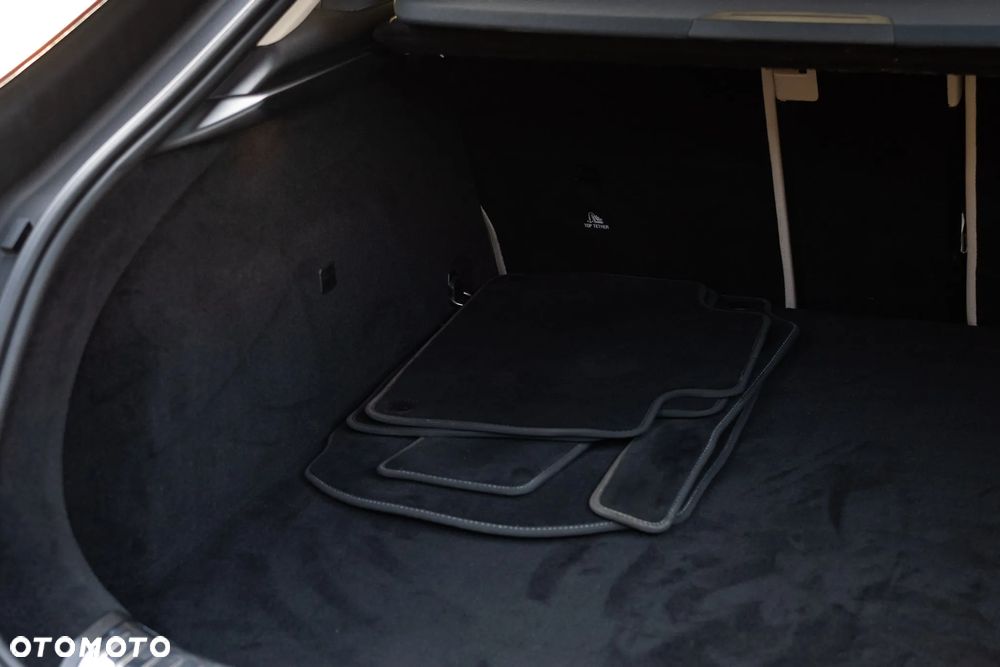 Mercedes-Benz GLE - 27