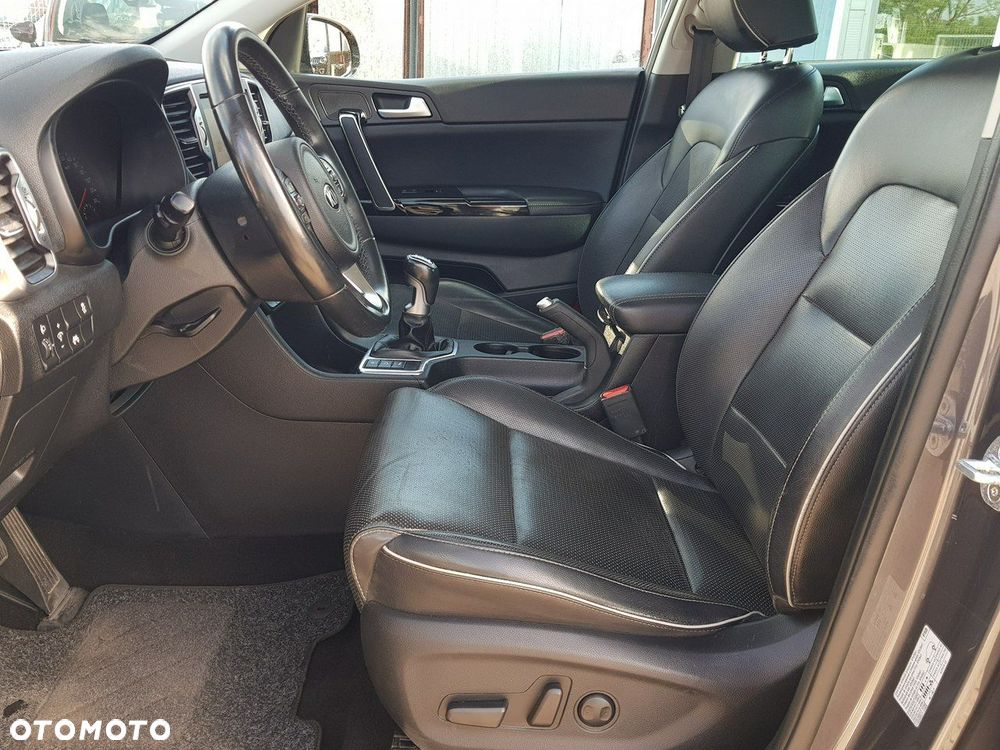 Kia Sportage 1.7 CRDI 2WD Vision - 9