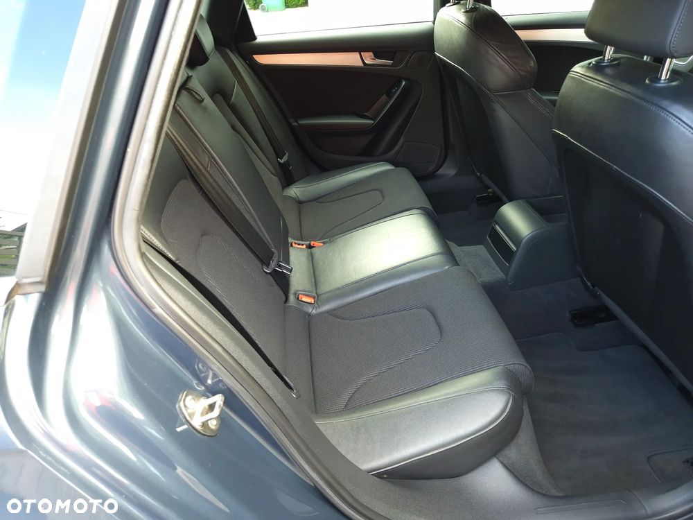 Audi A4 Avant - 29