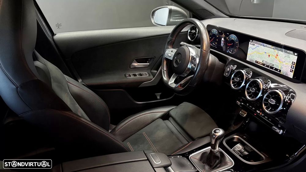 Mercedes-Benz A 200 AMG Line - 17