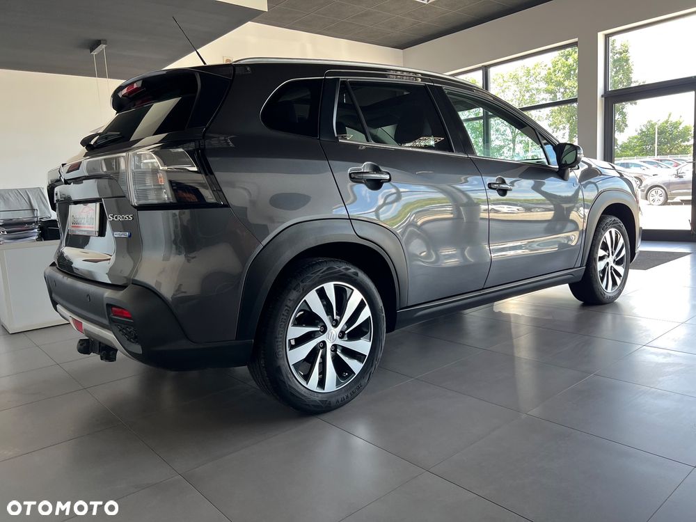 Suzuki S-Cross - 8