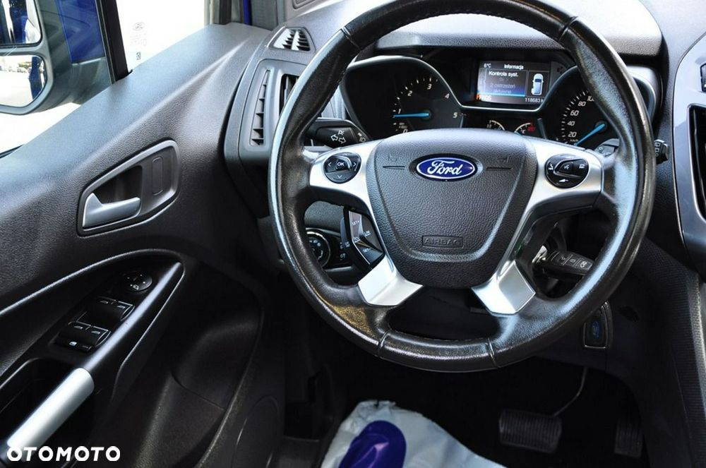 Ford Tourneo Connect - 32