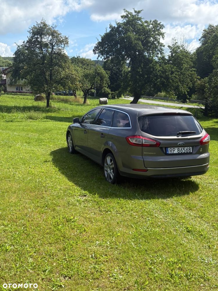 Ford Mondeo - 4