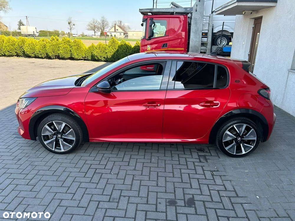 Peugeot 208 e-208 GT Line - 7