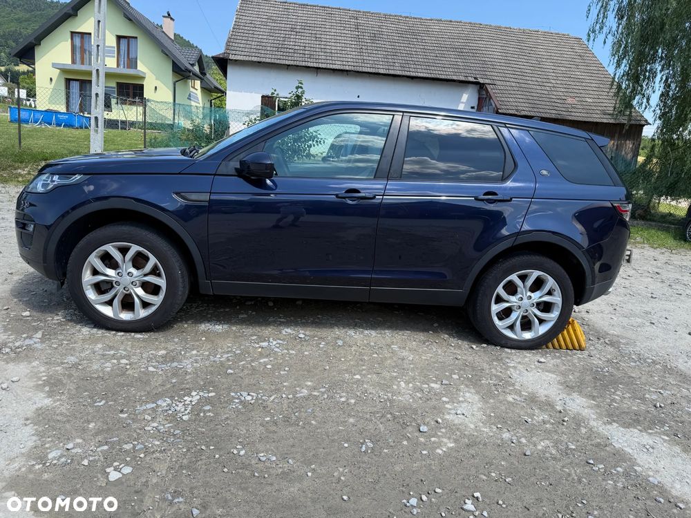 Land Rover Discovery Sport TD4 HSE - 4