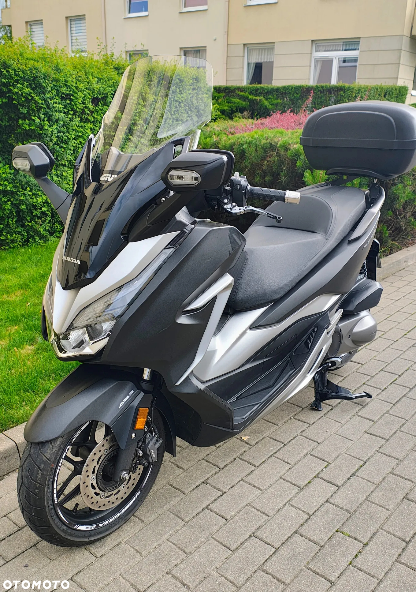 Honda NSS - 15