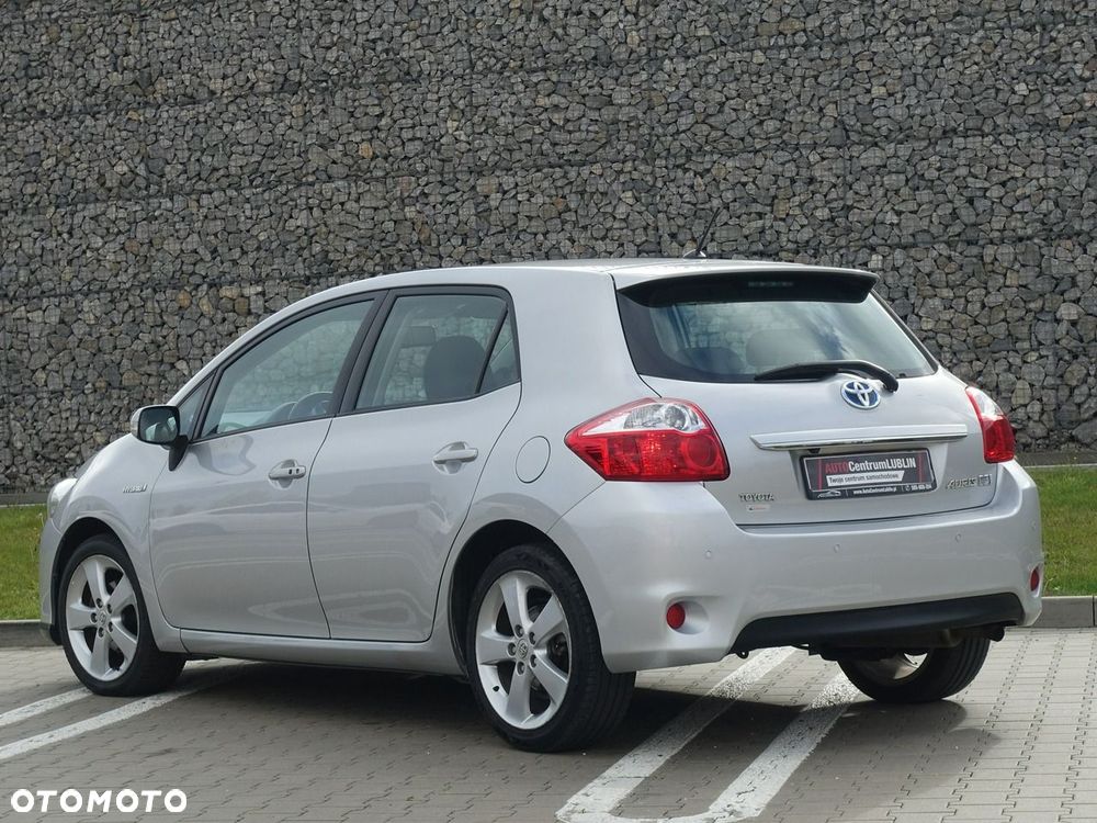 Toyota Auris - 7