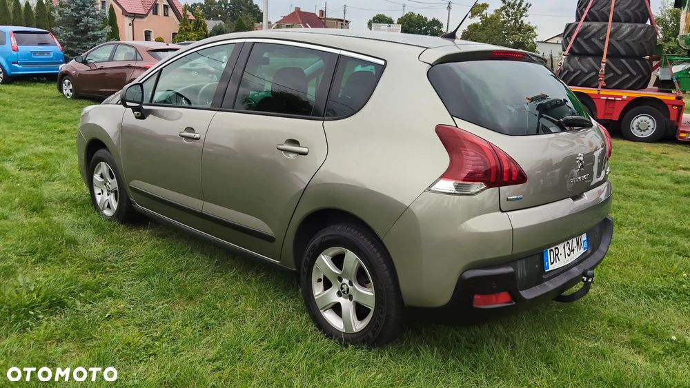 Peugeot 3008 e-HDi 115 ETG6 Stop&Start Allure - 4