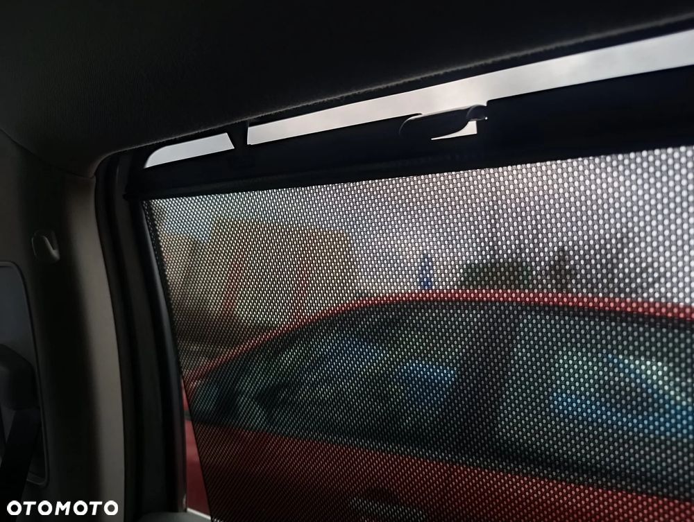 Volkswagen Passat 2.0 TDI DPF Comfortline - 8