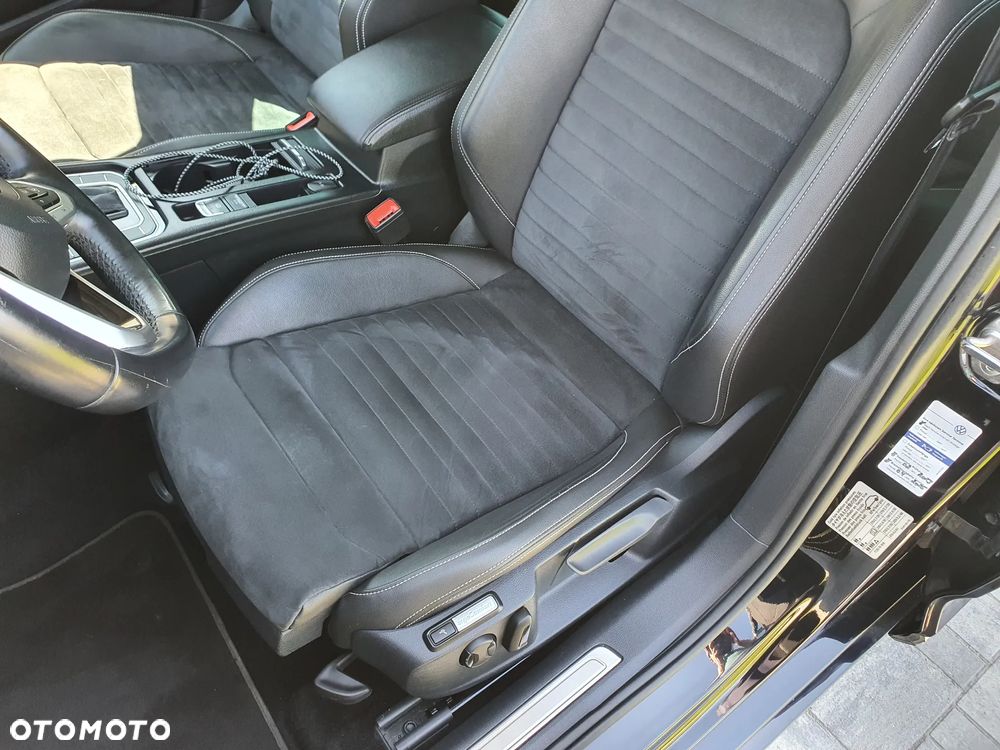 Volkswagen Passat 2.0 TDI SCR DSG Highline - 14